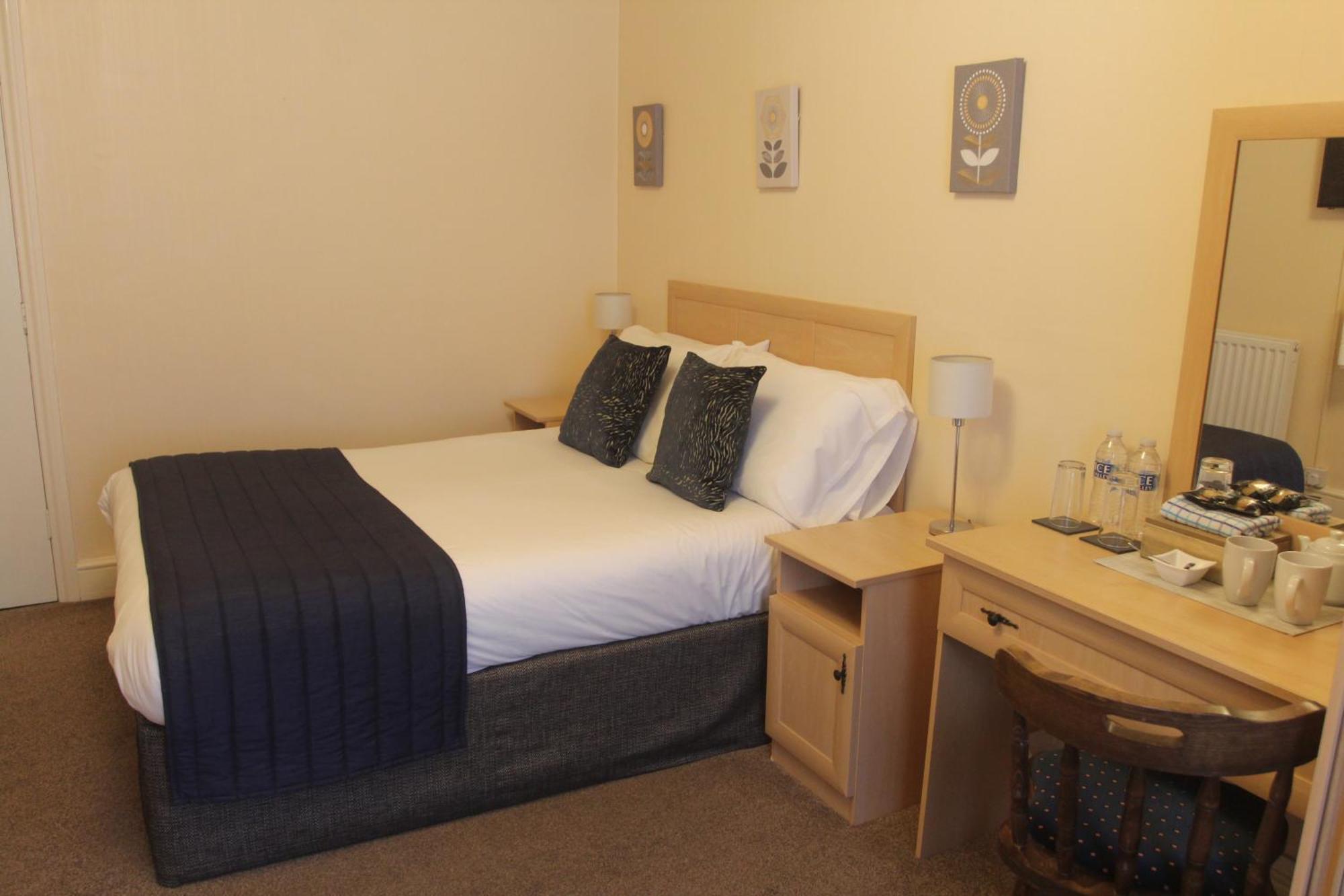 Bryn-y-mor (adults Only) 4*