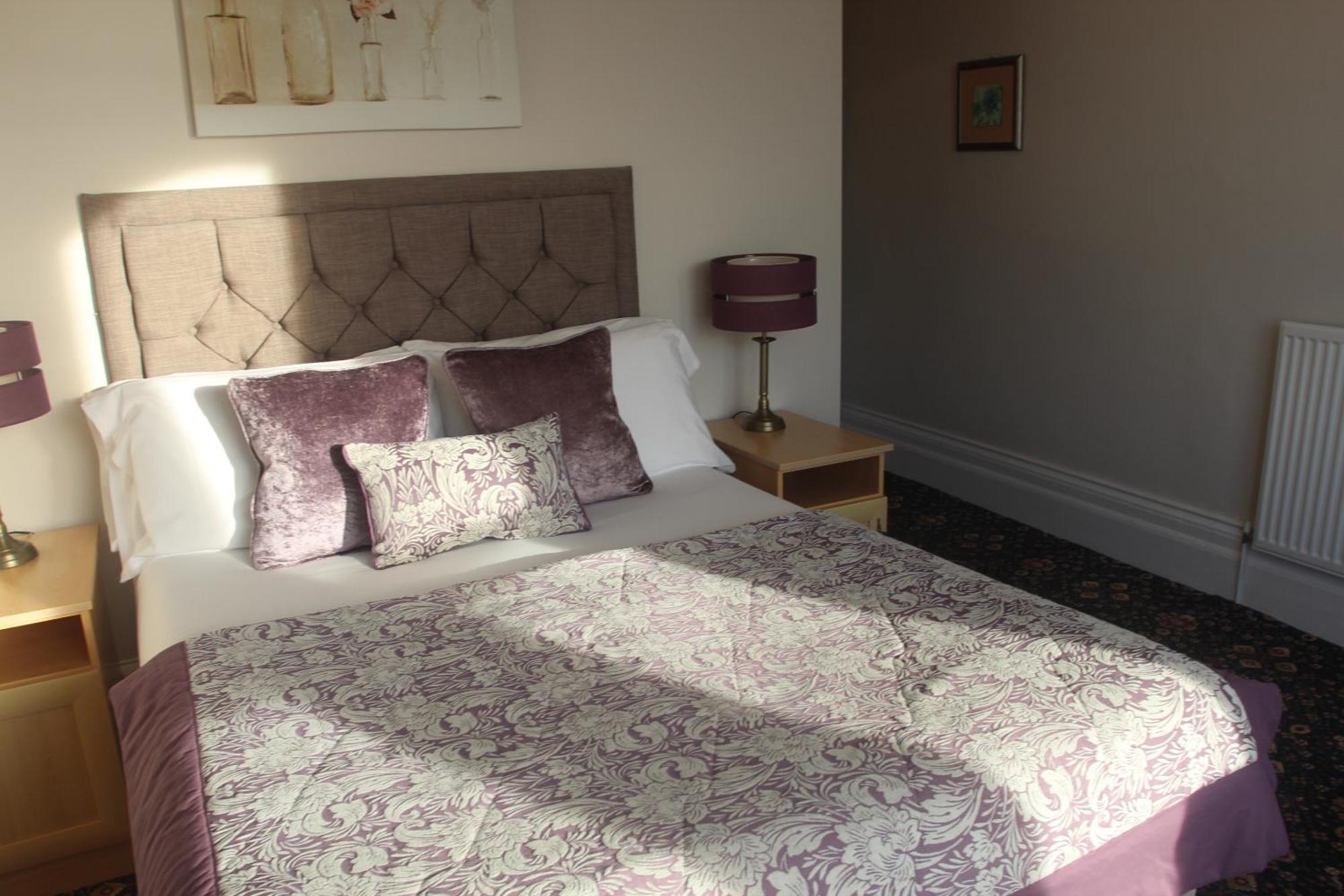 Bryn-y-mor (adults Only) Bed & Breakfast