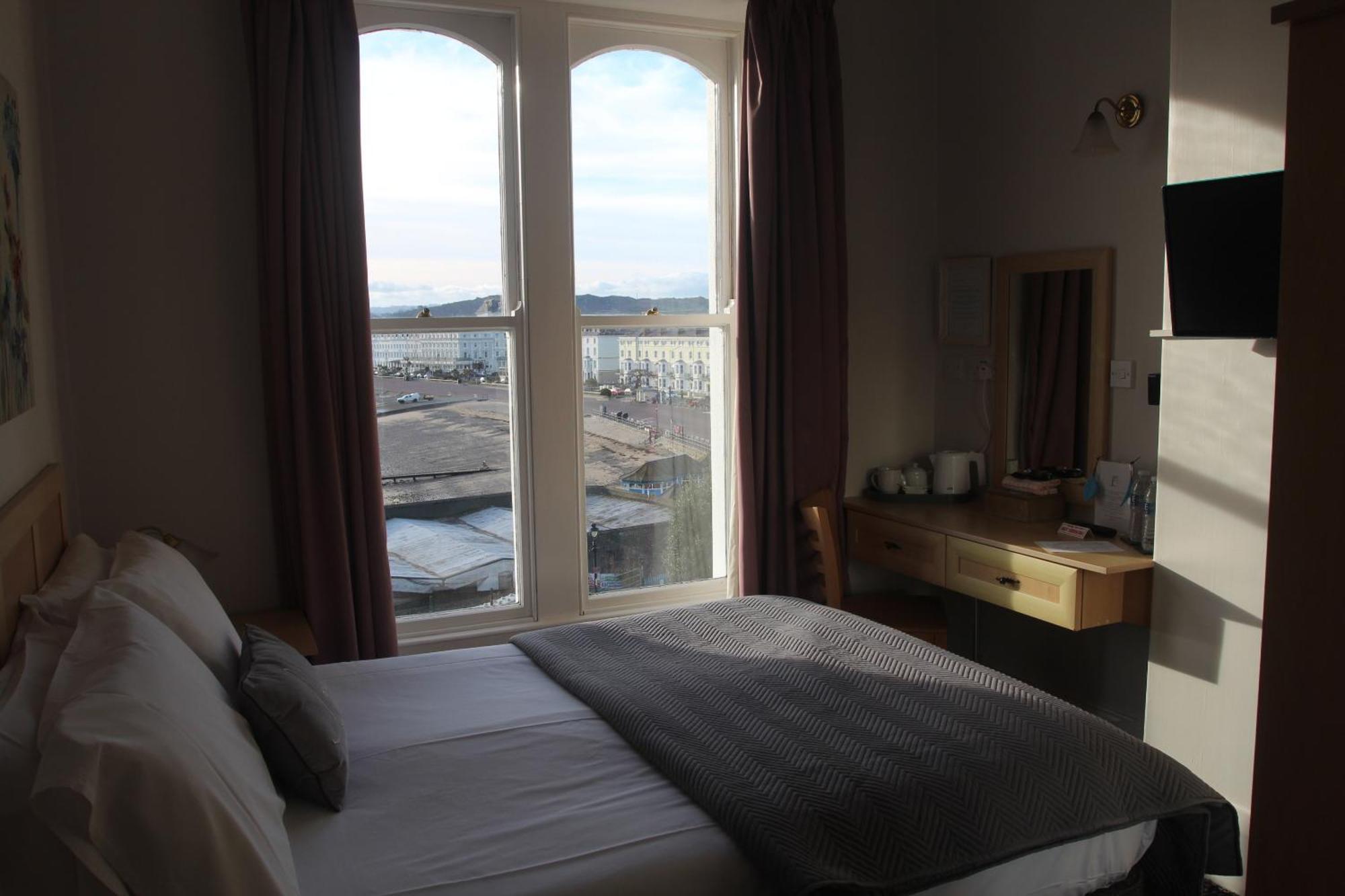 Bryn-y-mor (adults Only) Llandudno